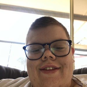 Meet your Posher, Jade